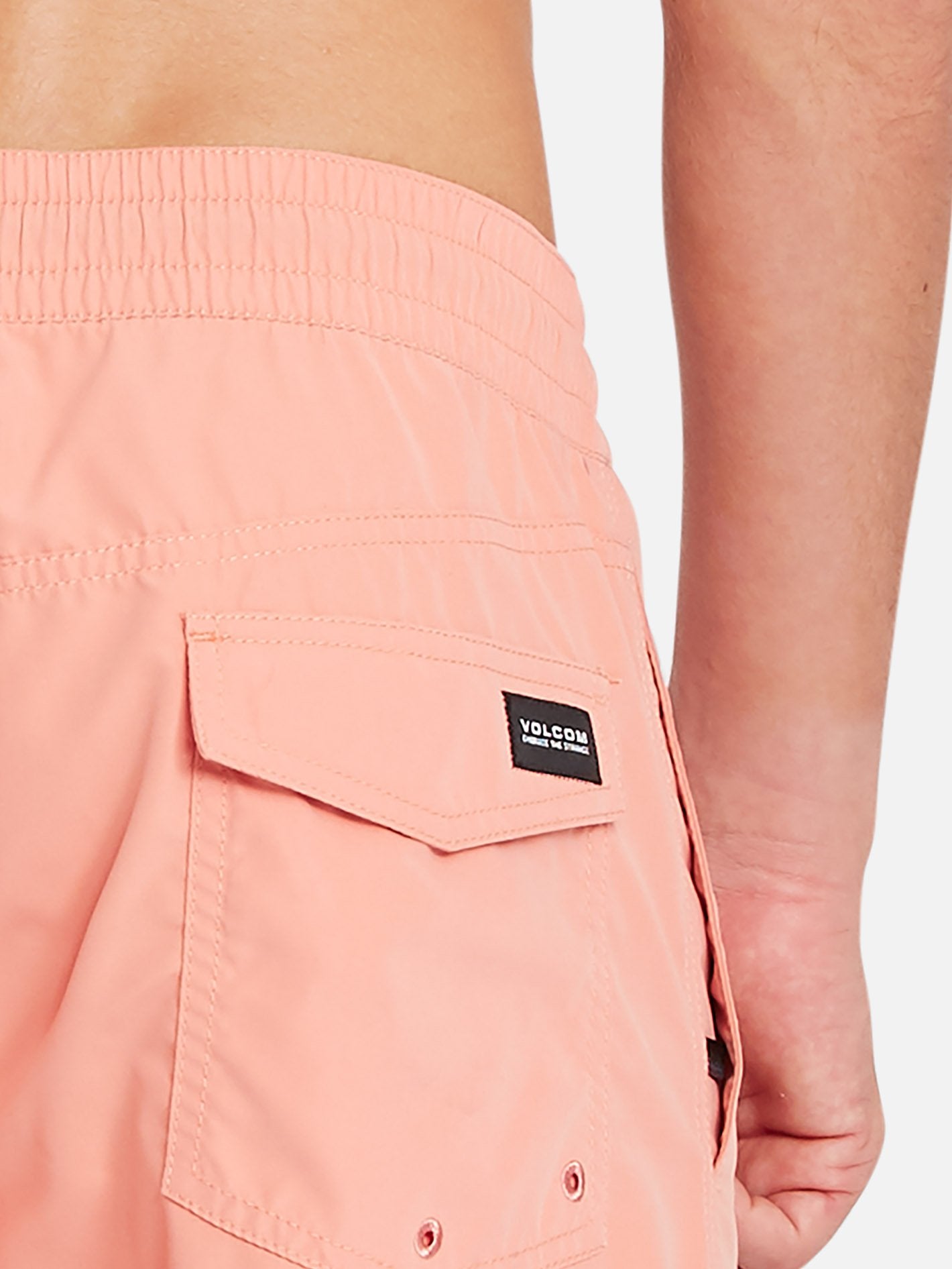 Lido Solid Trunk 16