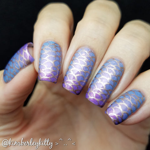 Mermaid Manicure using Femme Fatale thermal nail polish Fates Bound Together.
