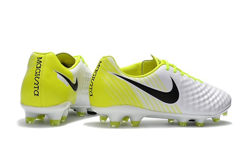 Nike Magista ONDA II TF Men's Turf Soccer Shoe (6. 5