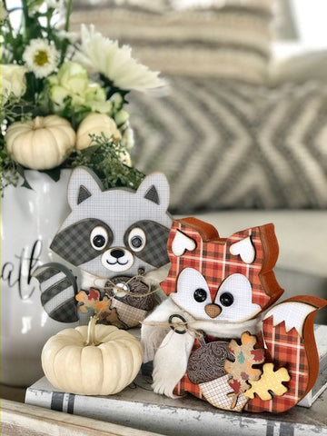 Fall floral ideas, fall flowers, fall wood decor, fall decorating ideas, fall DIY crafts, wood crafts, fall wood decor