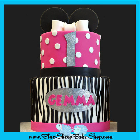  Birthday Cake on Custom 1st Birthday Cake   Minnie Mouse 1st Birthday Specialty Cake