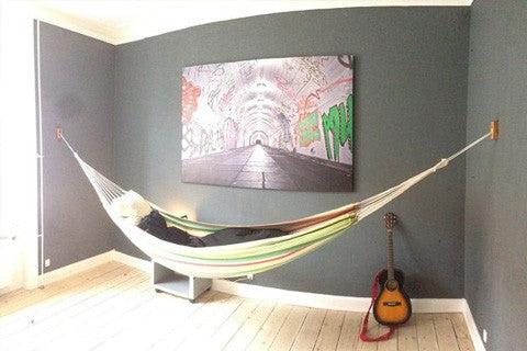 hammock-wall