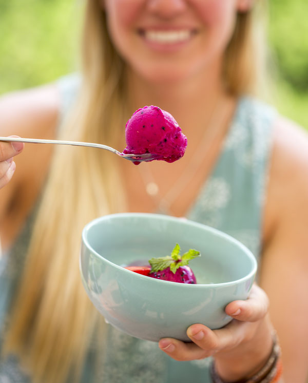 Pitaya Plus Sorbet Scoop