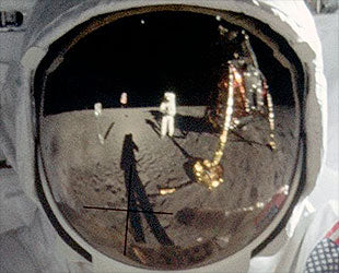 Buzz Aldrin Visor on the moon