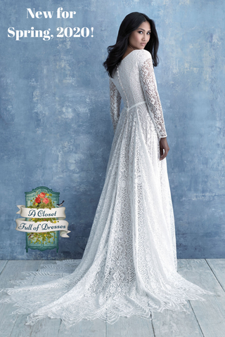 M630 lace train modest wedding dress with long sleeves Boho plus size A-Line