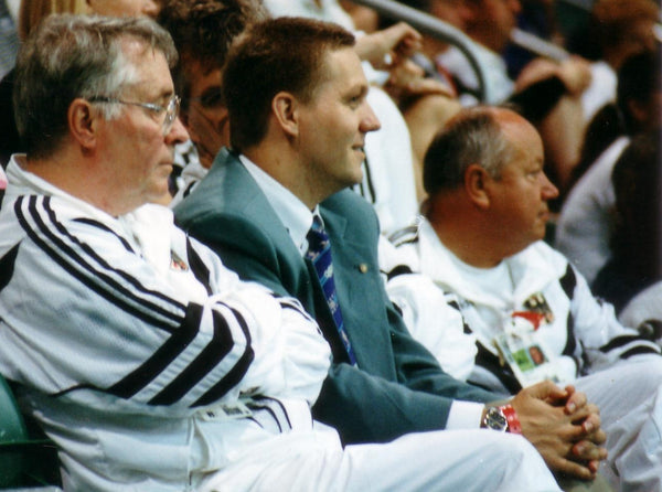 Dr. med. Peter Lenhart (links) als Mannschaftsbetreuer bei den Olympischen Sommerspielen in Atlanta, Ga.