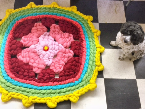 Granny Square Rug from "Easy Stuff to Make with Fluff"