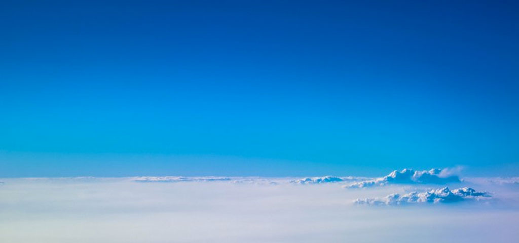 Blue sky with clouds, Photo by Arthur Yao Unsplash