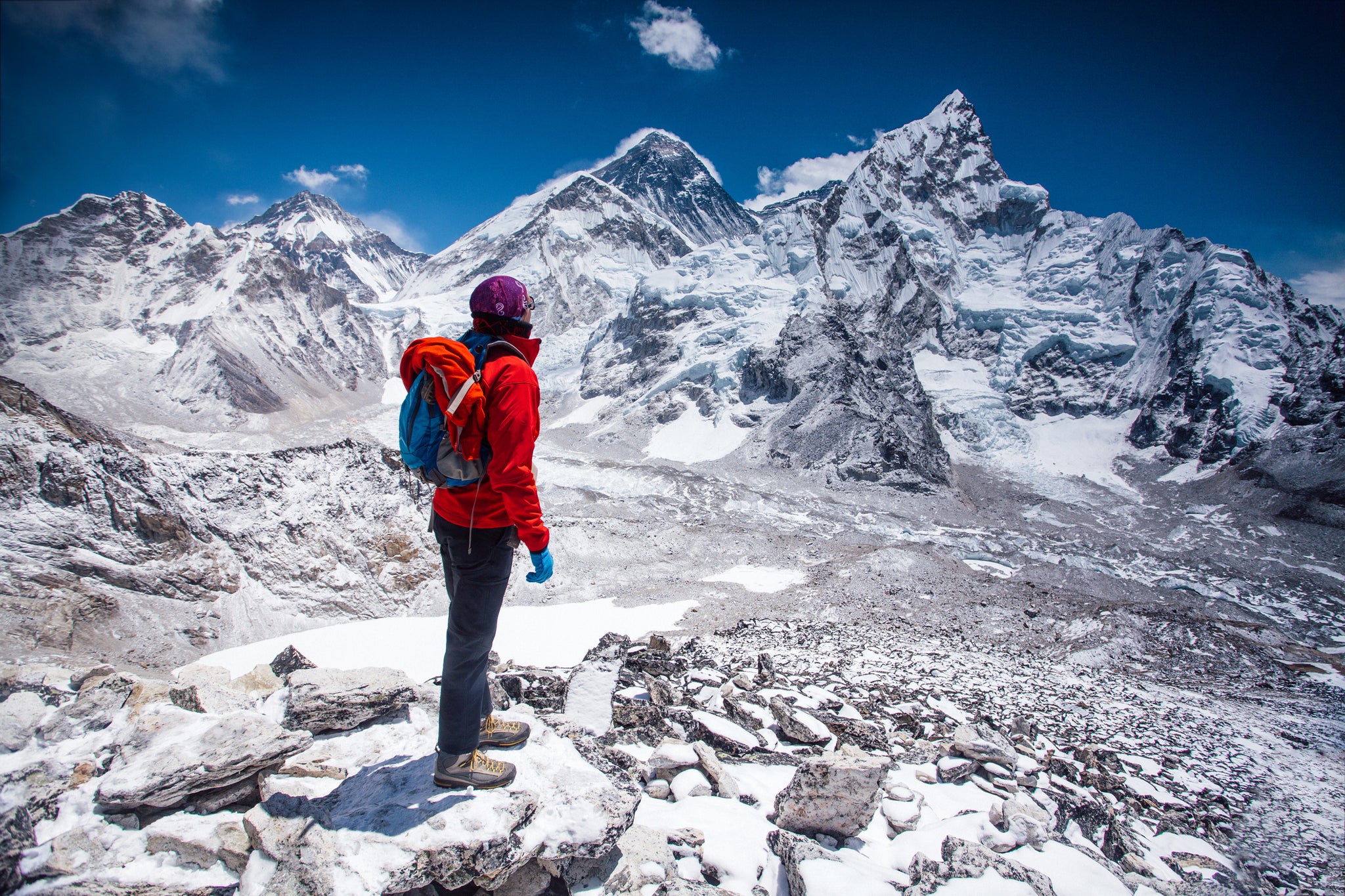 man standing at Mt. everest 