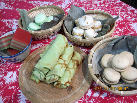 Some kuih and macarons made by Jeffrey