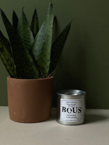 Paint tin candle