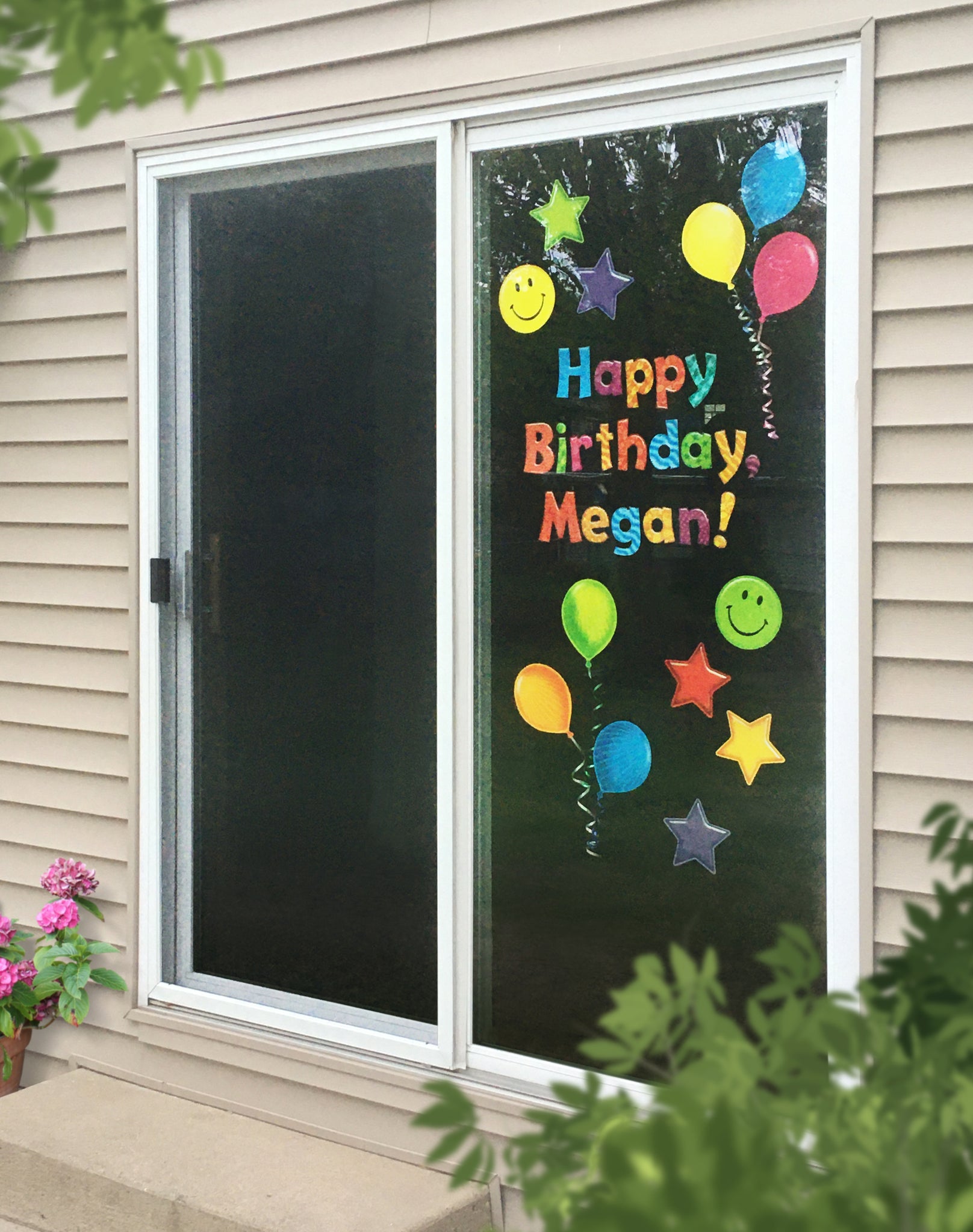 Happy birthday window sign idea during pandemic