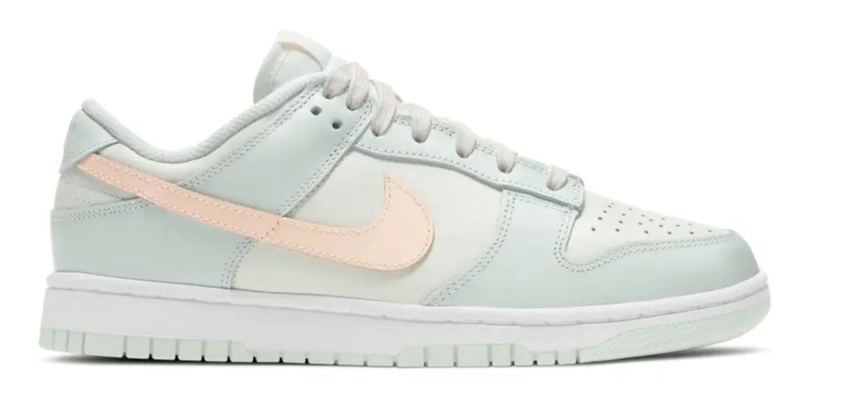 nike wmns dunk low barely green