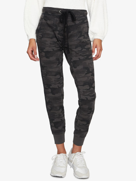 sanctuary peace brigade jogger camo