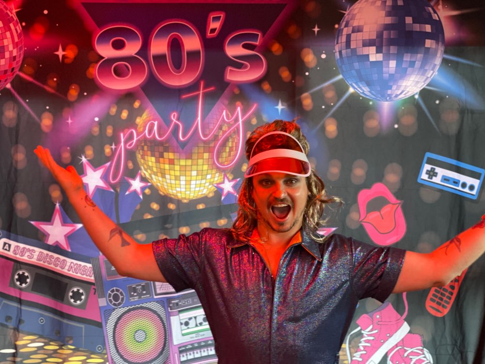 party 80's style
