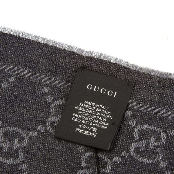 gucci scarf tag