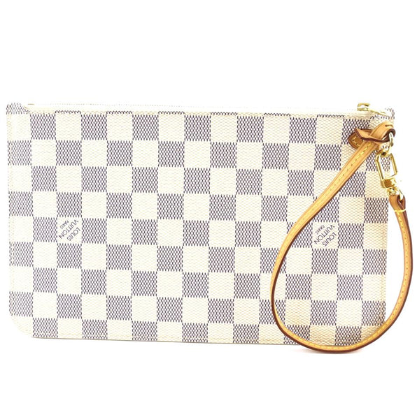 louis vuitton wristlet clutch