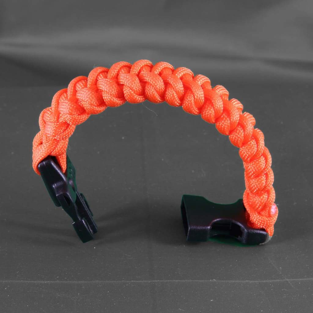 paracord bracelet with whistle