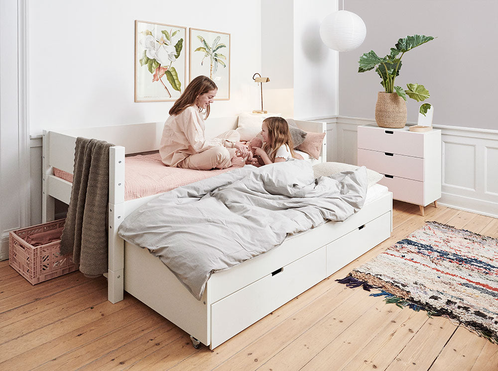 childrens bed with pull out bed