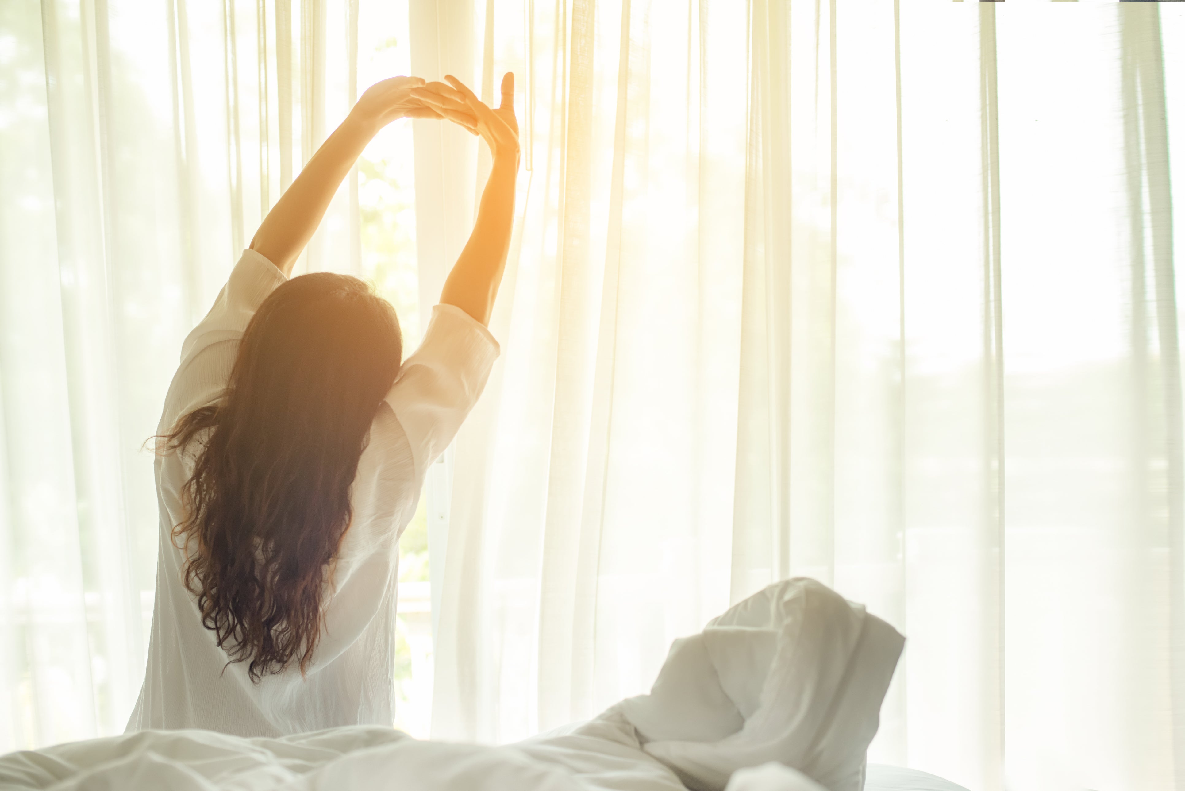 How to Wake Up Feeling Refreshed in 10 Ways | Nature Made®