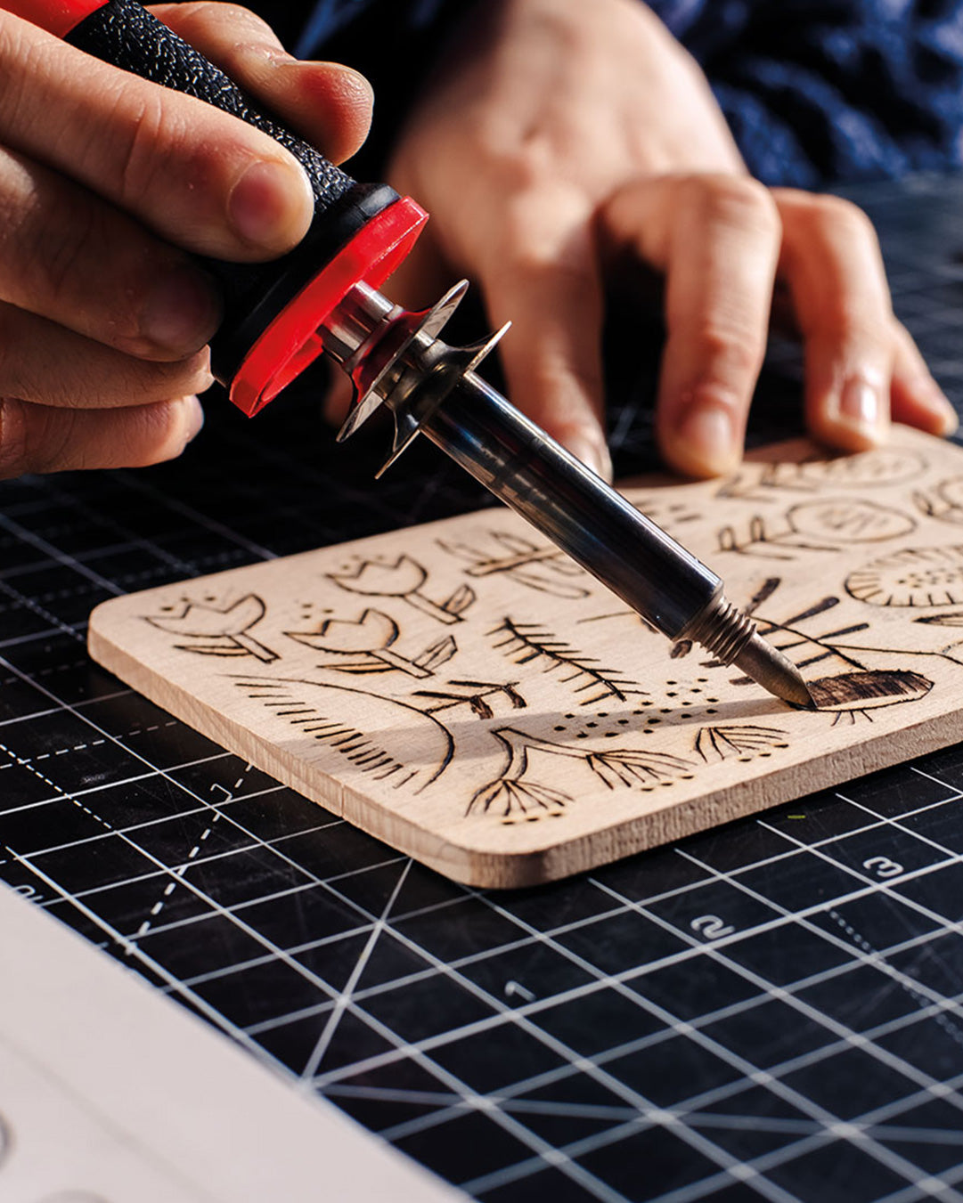 Pyrography Kit | Wood Burning Set with Tools, Wooden Boards & Stencils | Ohh Deer | Craft Supplies UK | Perfect Gift For Artists
