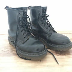 Online Marketplace Finds