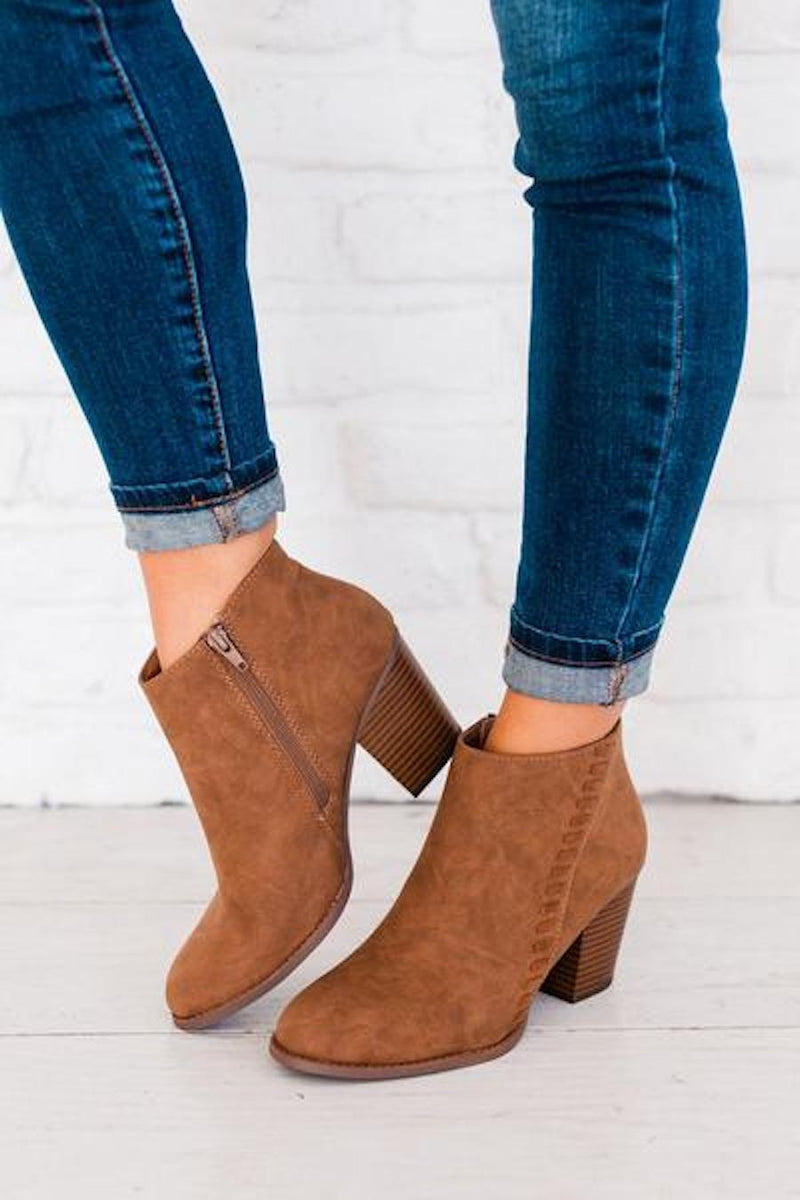 camel booties