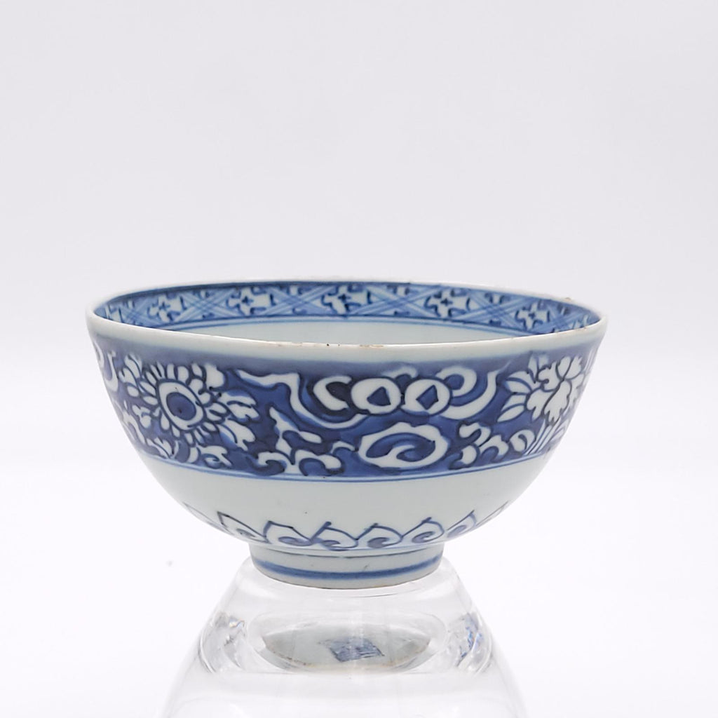 Circa 1500 Ming Chinese Export Tea Bowl