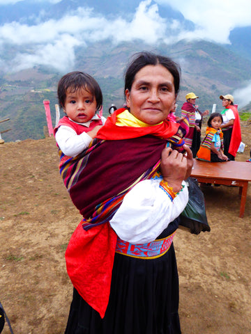 coffee that impacts the family, community and transforms lives Feminino Caravan