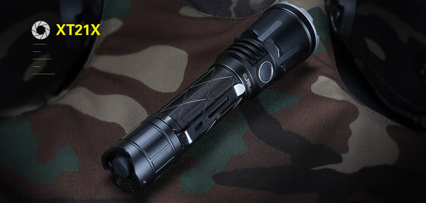 21700 Extreme Output Tactical Flashlight Klarus XT21X