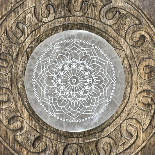 Selenite Round Charging Plate Mandala