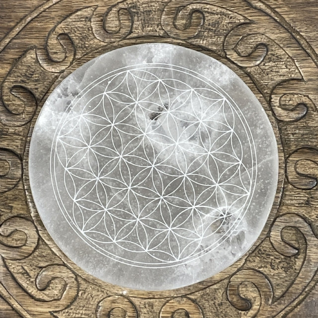 Selenite Round Charging Plate with Flower Of Life