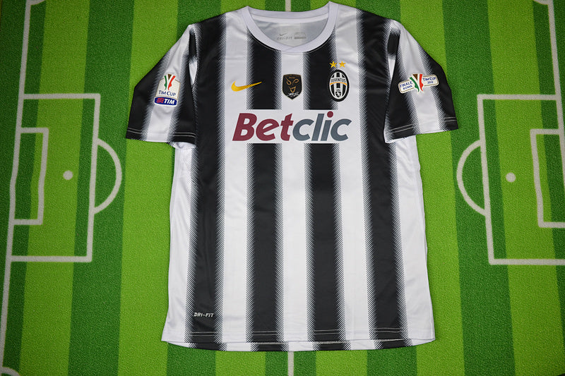 juventus jersey 2011