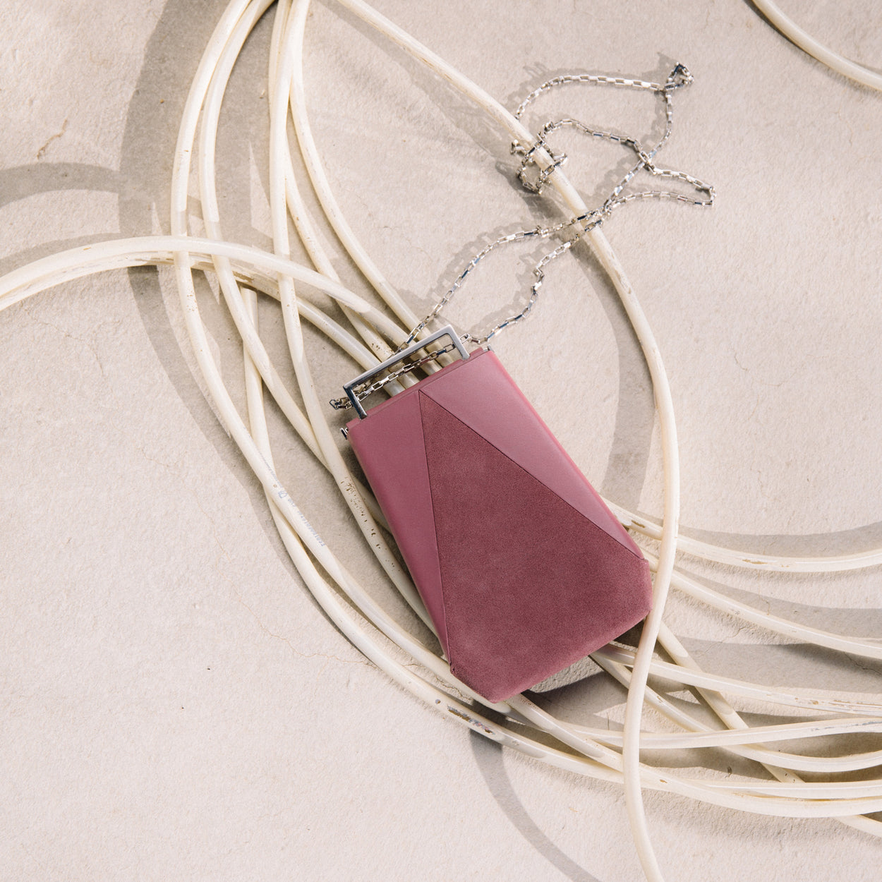 Eloine MAUVE