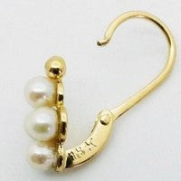 boucles de perles blanches en or