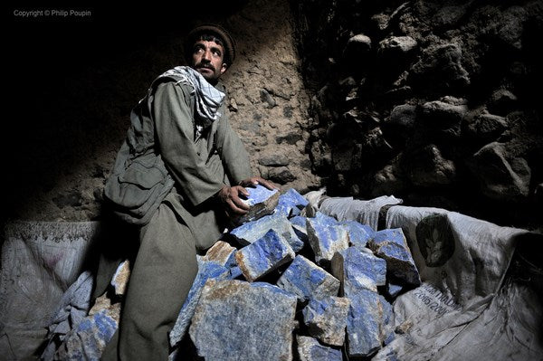 extraction de lapis lazuli de la mine
