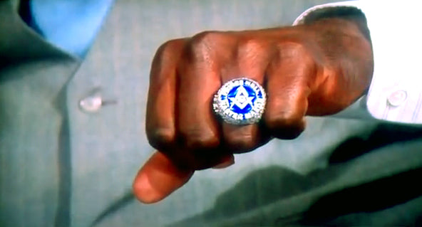 shaq_freemason_ring_1_grande.jpg?100595