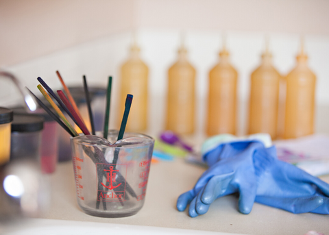 Dyeing tools  and bottles