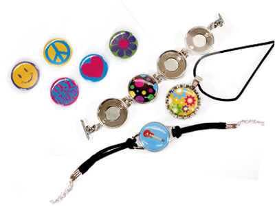 Button makers with interchangeable dies