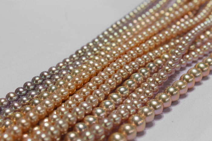 light to dark colored pearl strands