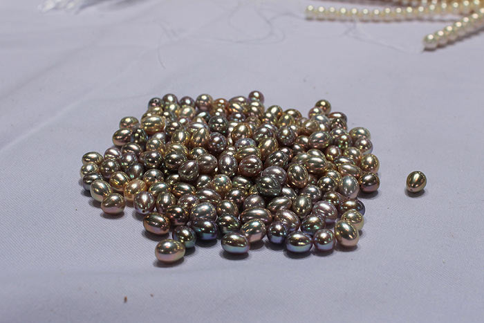 metallic freshwater pearl drops