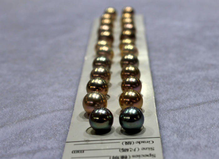metallic pearls in pairs