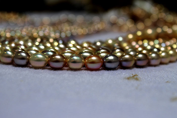 different colored drop pearls