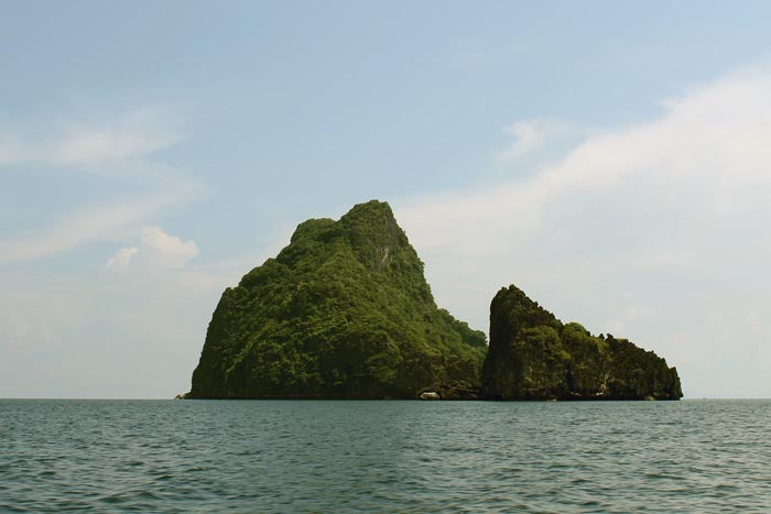 one of the many uninhabited islands