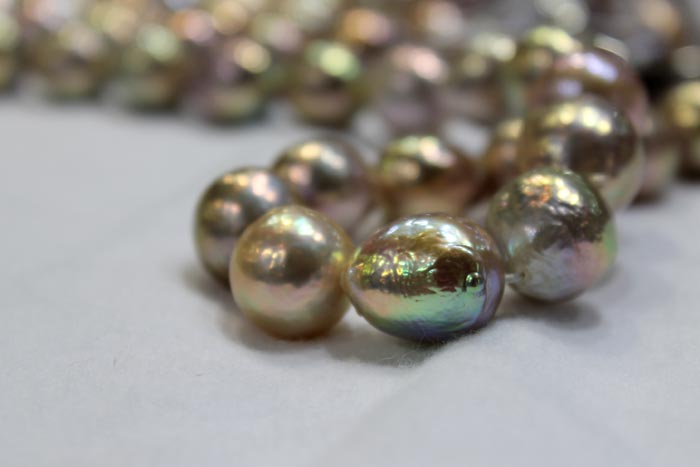 ripple pearls with intense orient