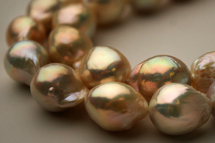 champagne colored ripple pearls