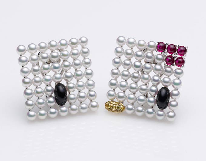 hello kitty mikimoto pearl earrings