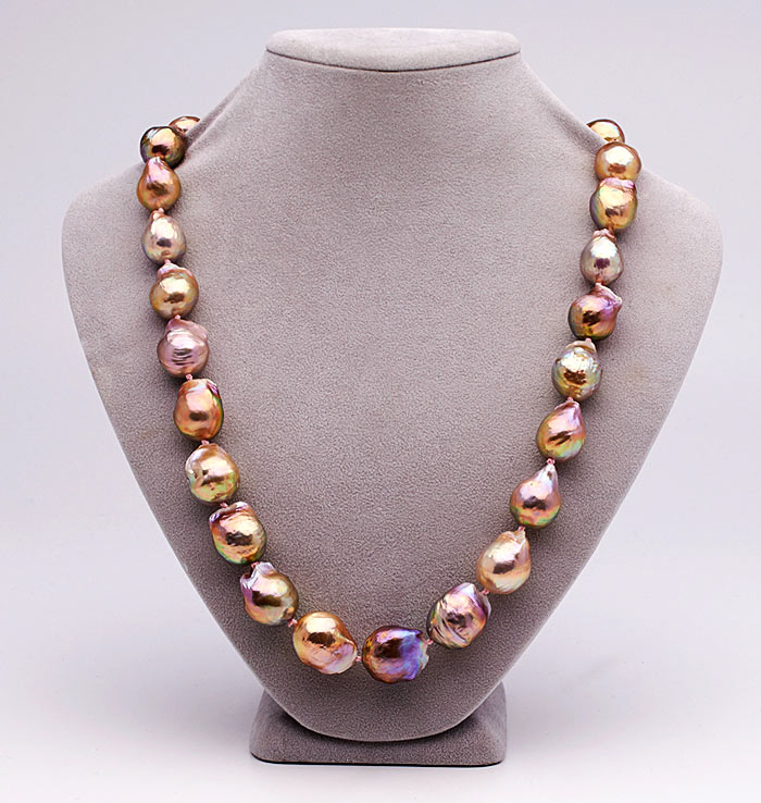 amazing luster and color freshwater ripple pearls