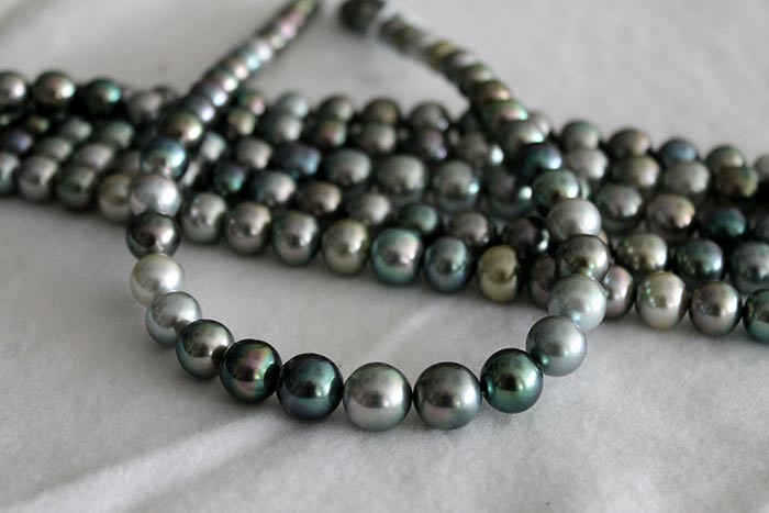 multi-color tahtian pearls