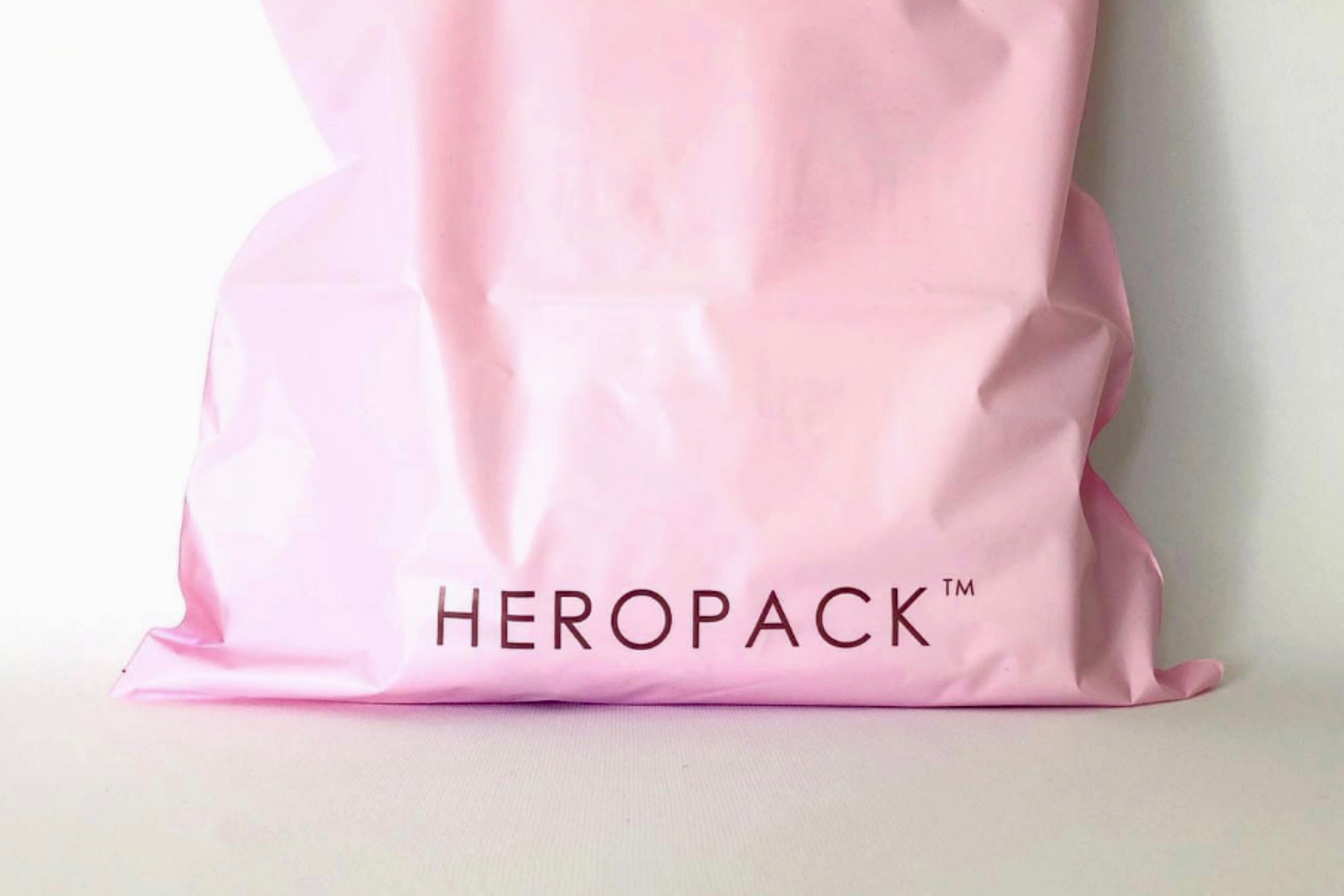 The most popular colour of mailers made by Hero Packaging, pink. 